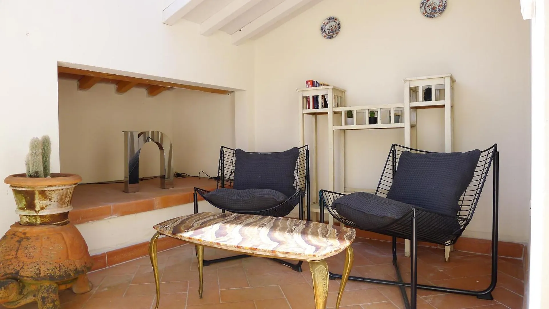 Pietro Apartment Florence Italy