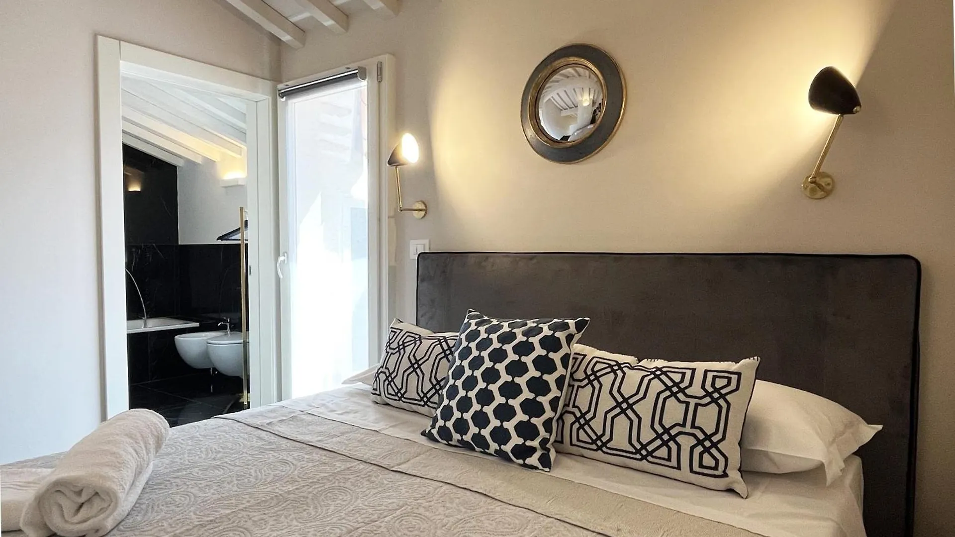 Pietro Apartment Florence